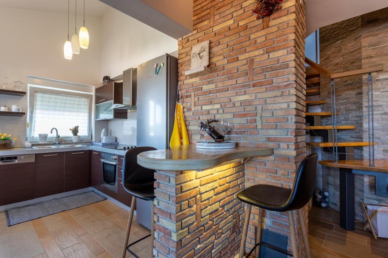 Apartman Ember Пула Экстерьер фото